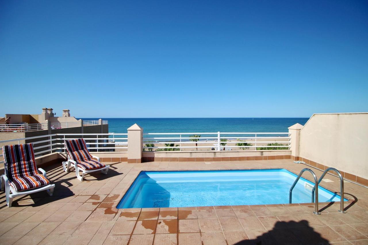 Atico Con Piscina Privada En Primera Linea Διαμέρισμα Denia Δωμάτιο φωτογραφία