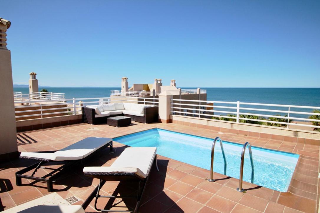 Atico Con Piscina Privada En Primera Linea Διαμέρισμα Denia Εξωτερικό φωτογραφία