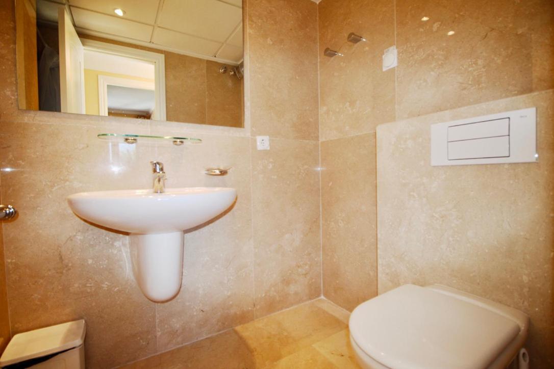 Atico Con Piscina Privada En Primera Linea Διαμέρισμα Denia Εξωτερικό φωτογραφία