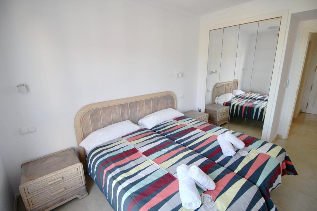 Atico Con Piscina Privada En Primera Linea Διαμέρισμα Denia Εξωτερικό φωτογραφία